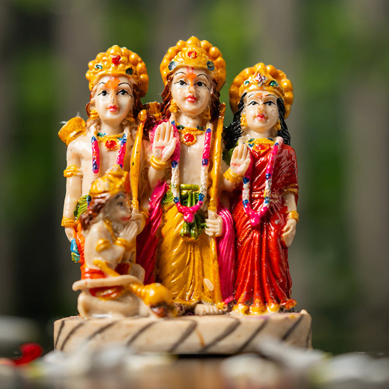 सीता राम जी - प्राण प्रतिष्ठित मूर्ति