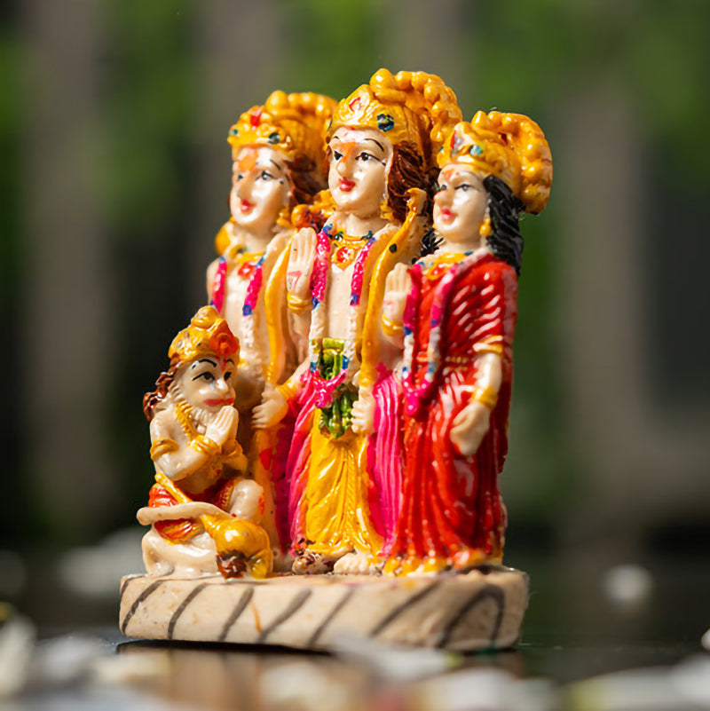सीता राम जी - प्राण प्रतिष्ठित मूर्ति
